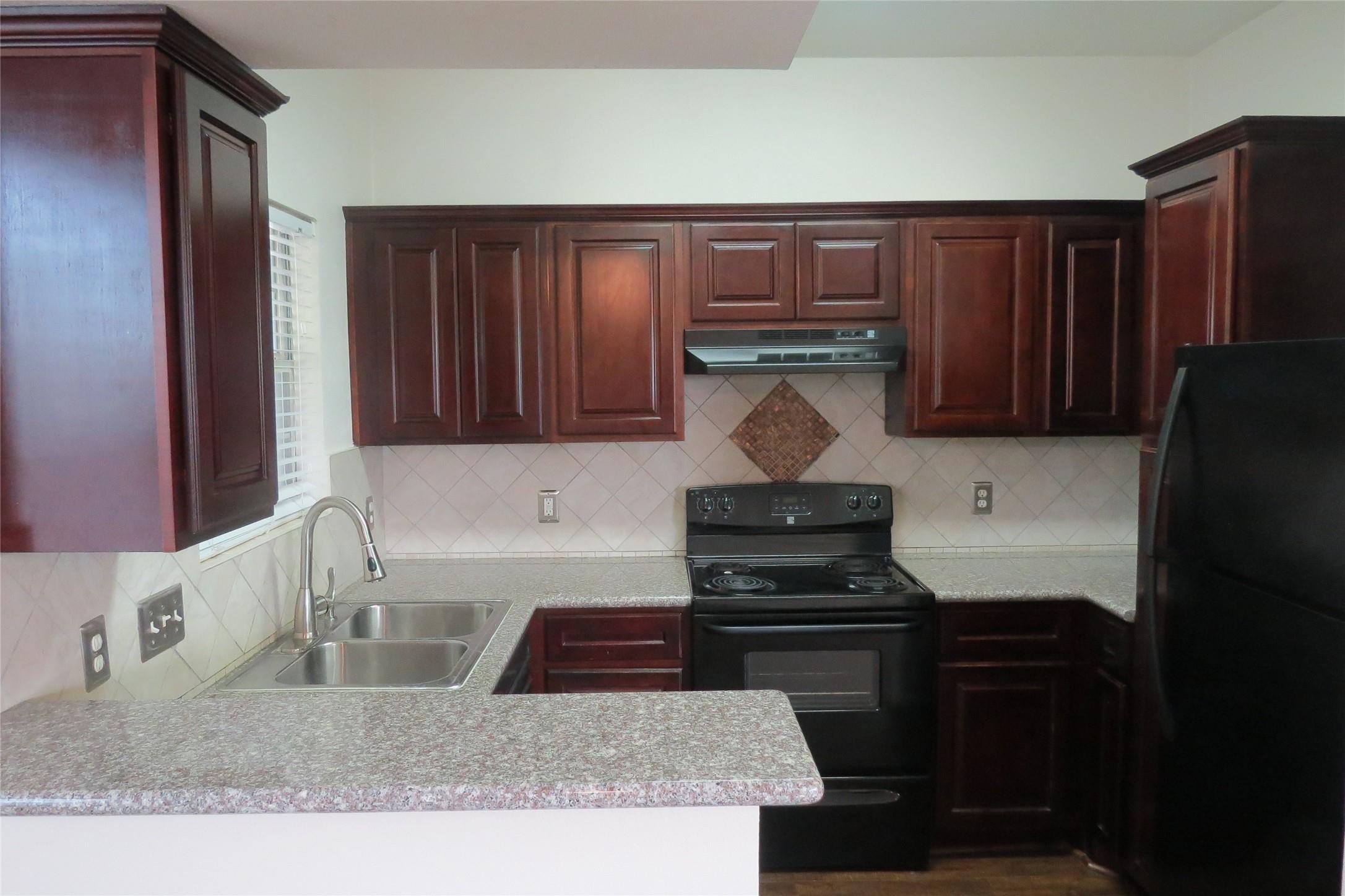 3242 Kilgore Street Houston, TX 77021 - Photo 5 of 19