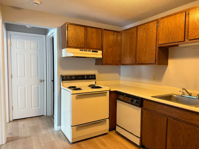 $149,000 | 20 Wolf Road, Unit 57C, Lebanon, NH 03766