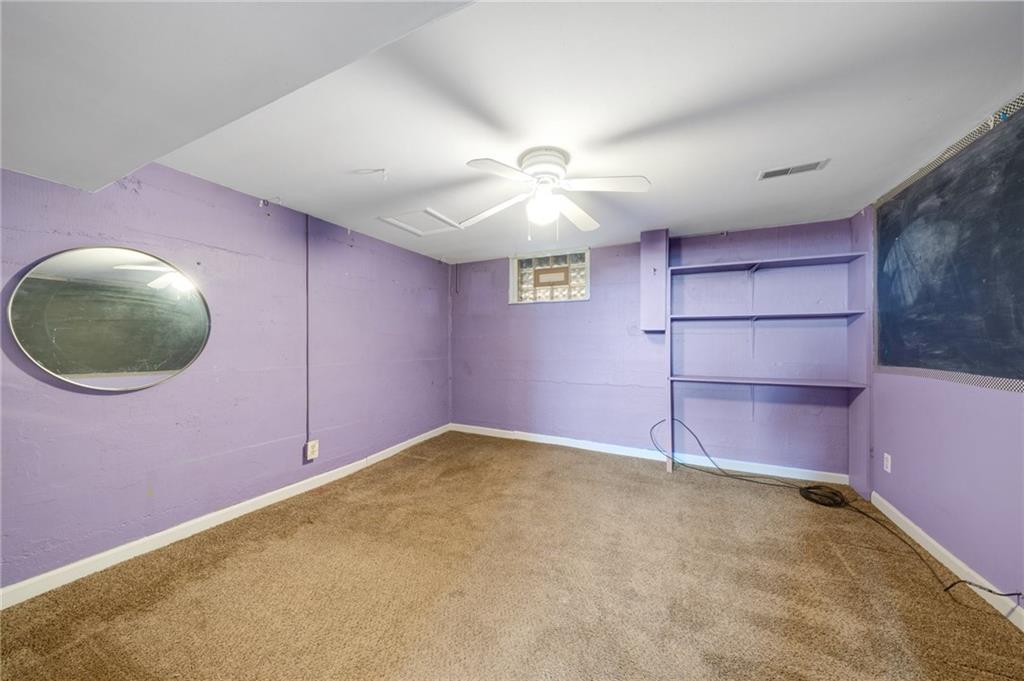 933 McCoy Road McKees Rocks, PA 15136 - Photo 27 of 41