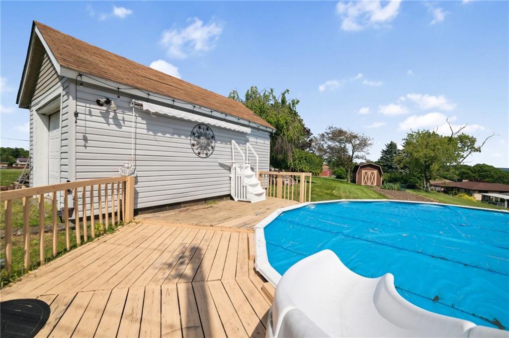 933 McCoy Road McKees Rocks, PA 15136 - Photo 37 of 41