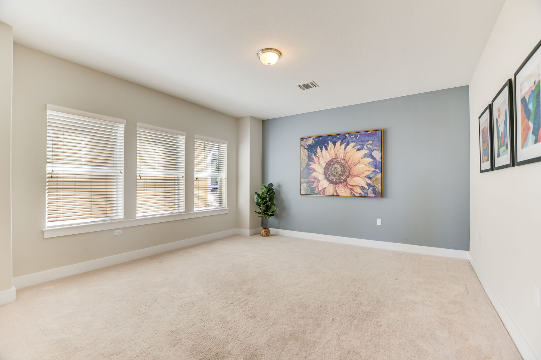 2405 Moreno Street Austin, TX 78723 - Photo 19 of 20