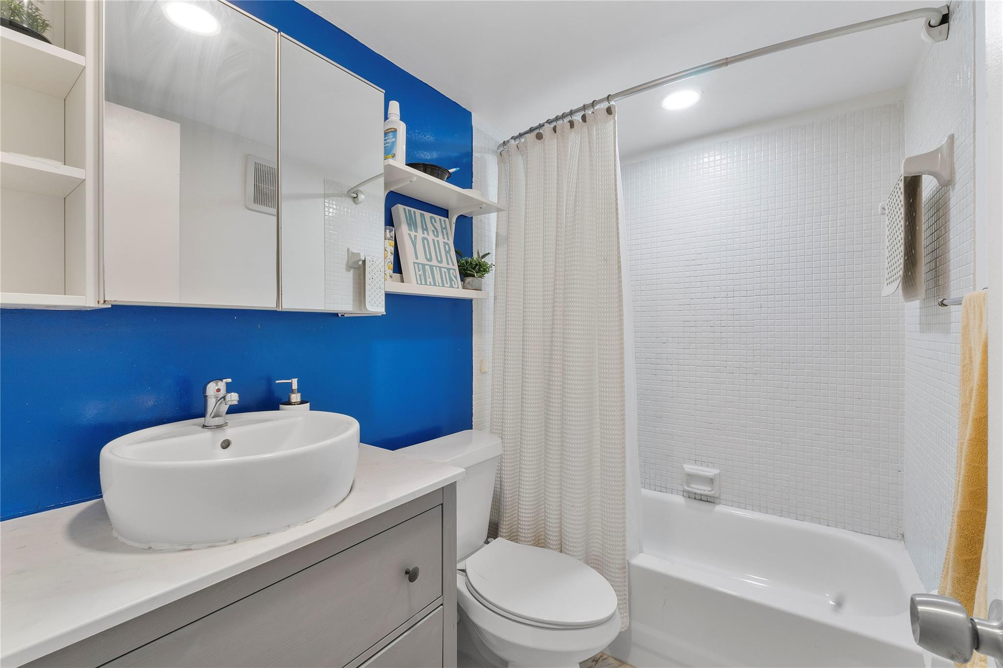 7750 West McNab Road, Unit 203 Tamarac, FL 33321 - Photo 11 of 13 Photo 11