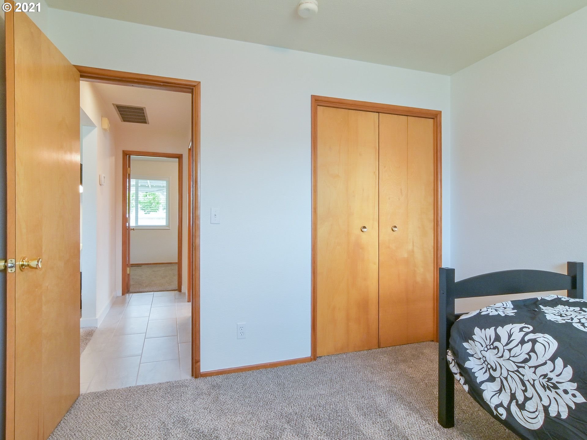 152 Schooling Road Harrisburg, OR 97446 - Photo 15 of 26 Gallery Image 15