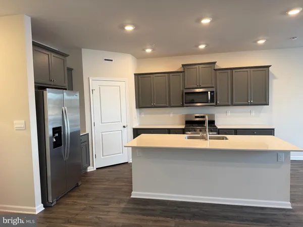 $3,000 | 1069 Meadowlark Drive, Fogelsville, PA 18051