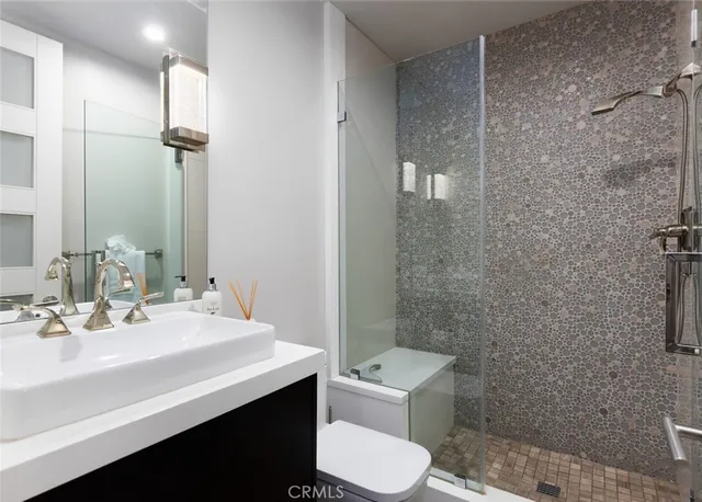 $18,950 | 410 Arenoso Lane, Unit 301, San Clemente, CA 92672