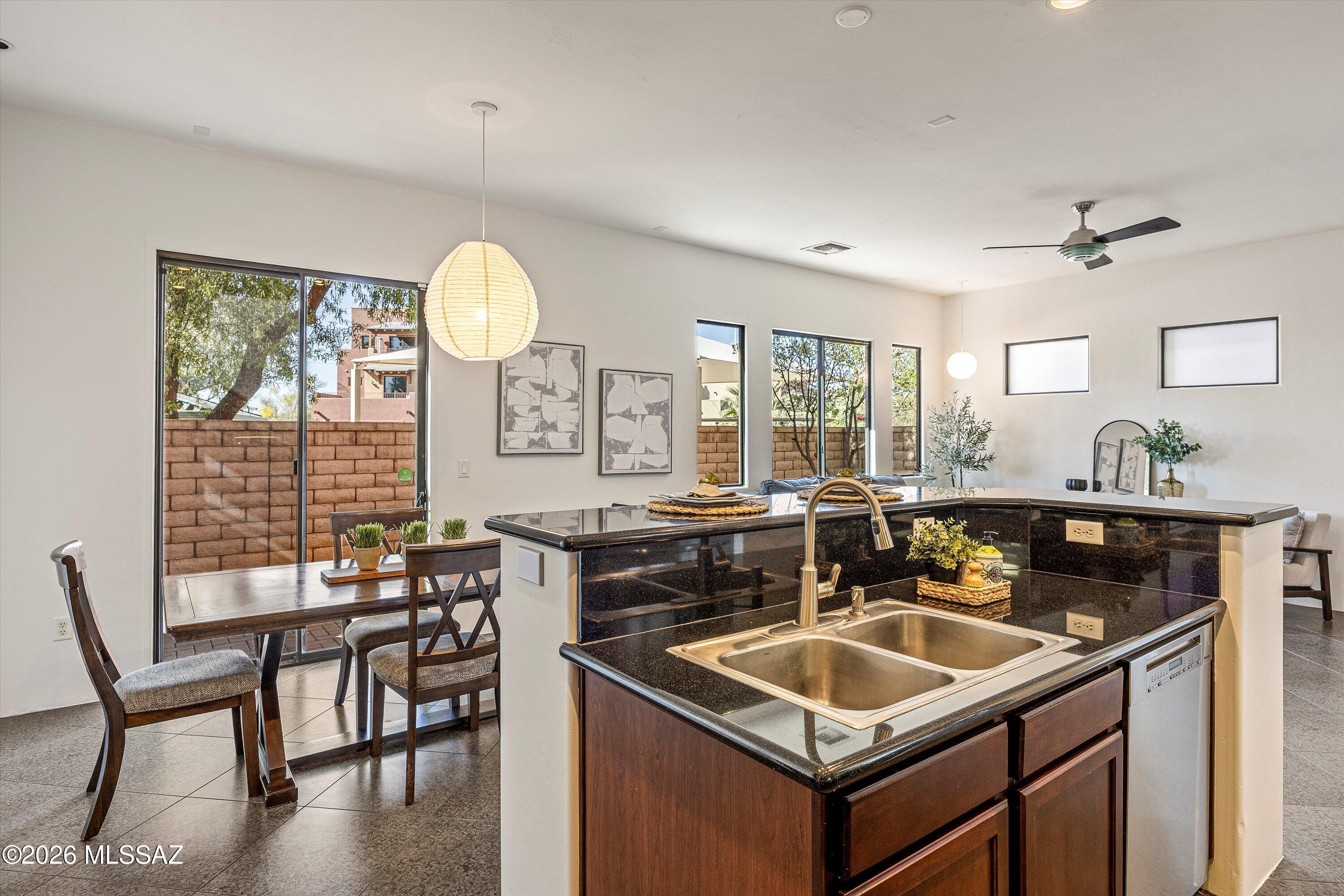 494 East Cedarvale Road Tucson, AZ 85704 - Photo 14 of 51