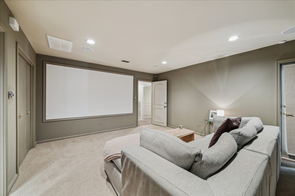 230 Gessner Road Houston, TX 77024 - Photo 16 of 31