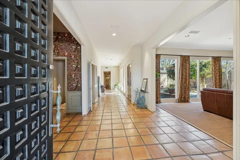 $1,035,000 | 230 Gessner Road, Houston, TX 77024