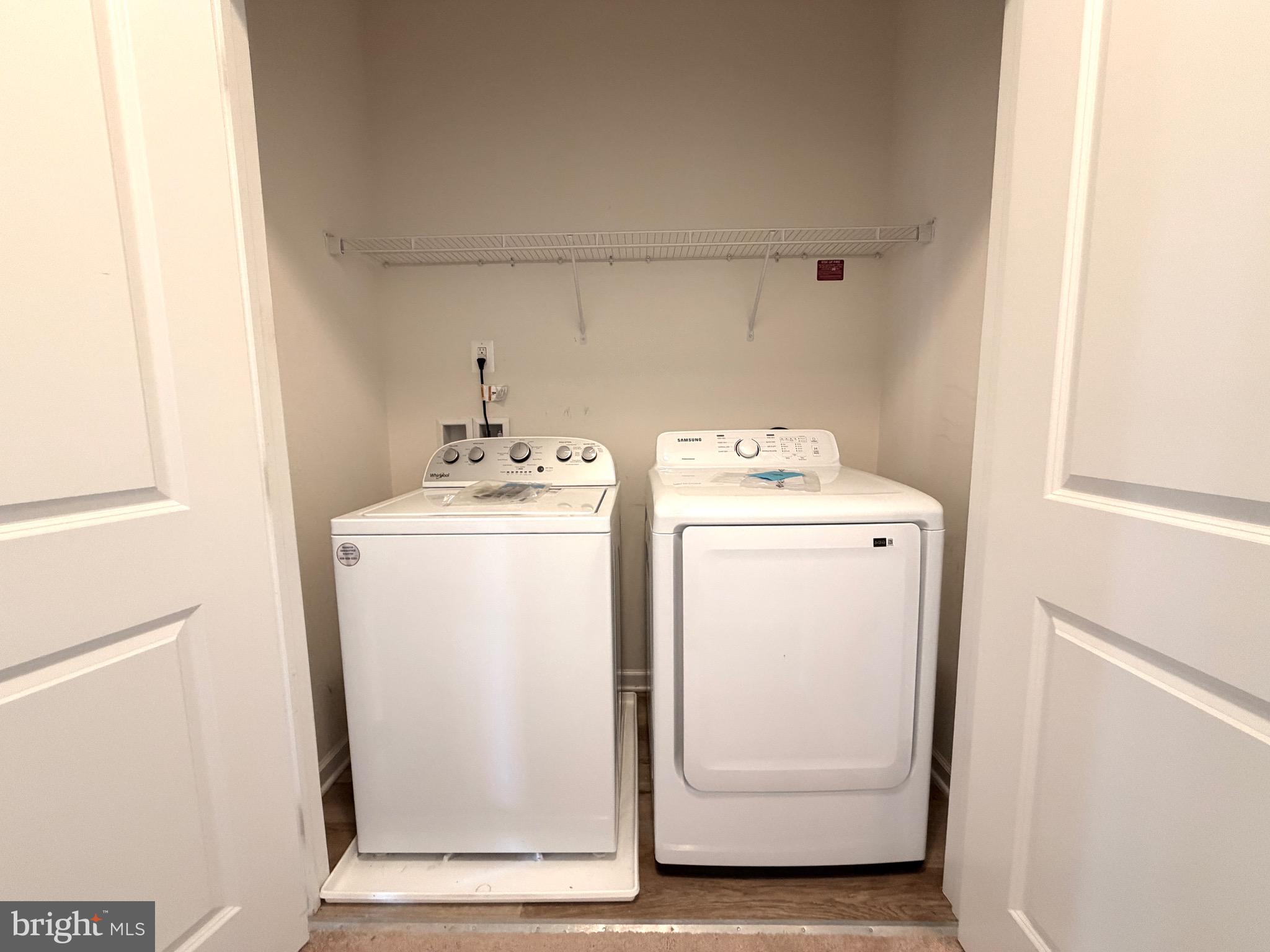 23480 Logans Ridge Terrace Ashburn, VA 20148 - Photo 42 of 55 Laundry upper level