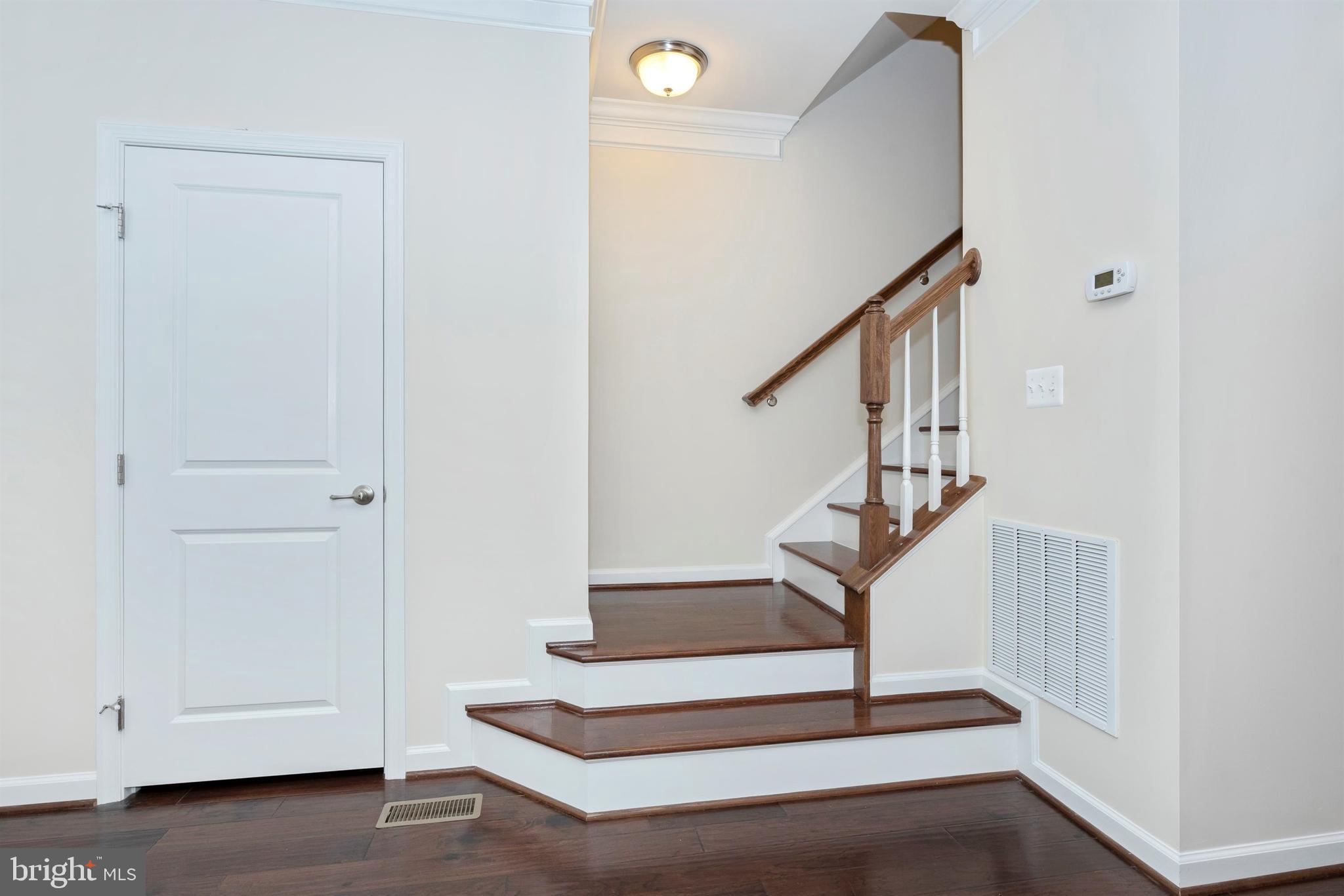 2624 Egret Way Frederick, MD 21701 - Photo 27 of 53 Stairway to bedroom level