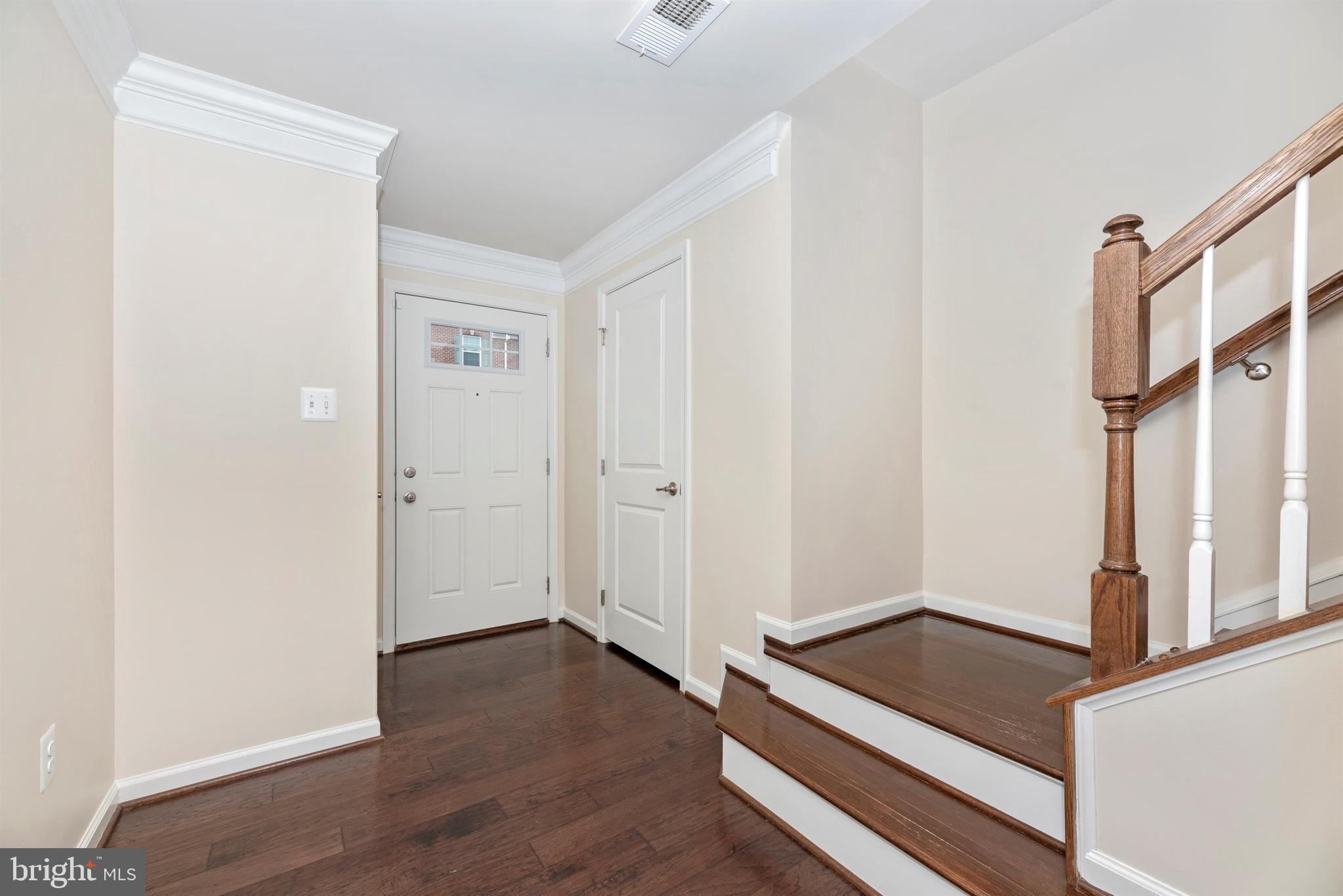 2624 Egret Way Frederick, MD 21701 - Photo 5 of 53 Lovely entry way