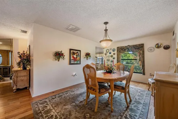 $635,000 | 589 Allens Ridge Drive East, Palm Harbor, FL 34683