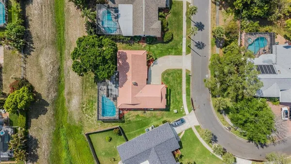 $635,000 | 589 Allens Ridge Drive East, Palm Harbor, FL 34683