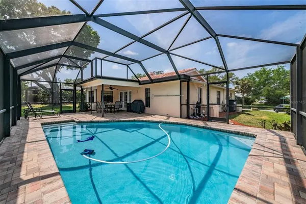 $635,000 | 589 Allens Ridge Drive East, Palm Harbor, FL 34683