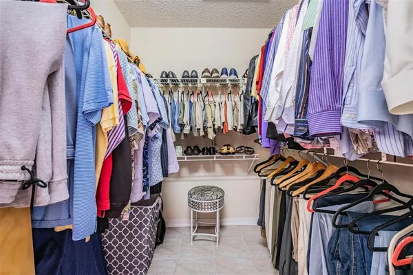 $635,000 | 589 Allens Ridge Drive East, Palm Harbor, FL 34683