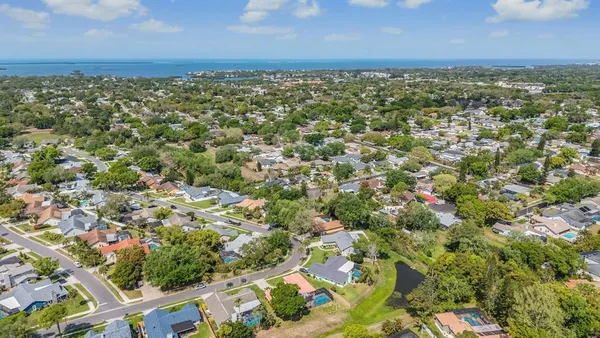 $635,000 | 589 Allens Ridge Drive East, Palm Harbor, FL 34683