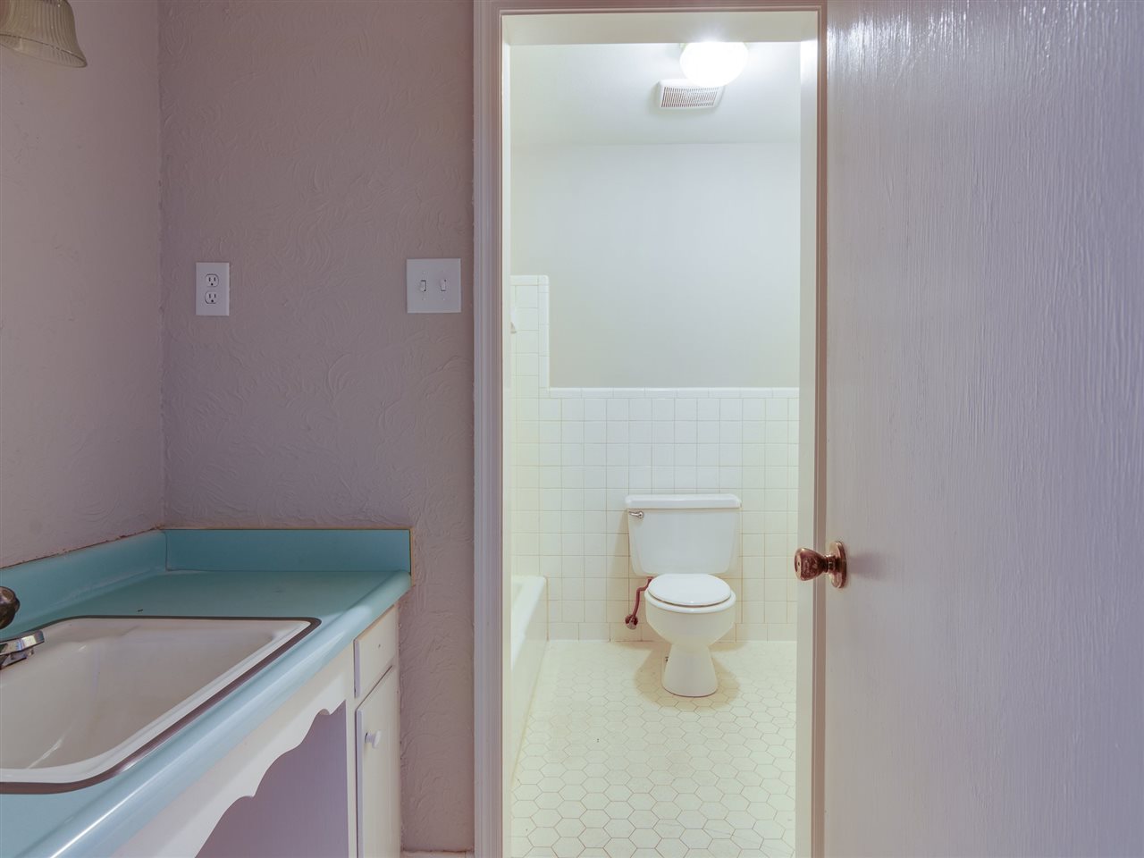 6166 Quince Road Memphis, TN 38119 - Photo 14 of 18 Gallery Image 14