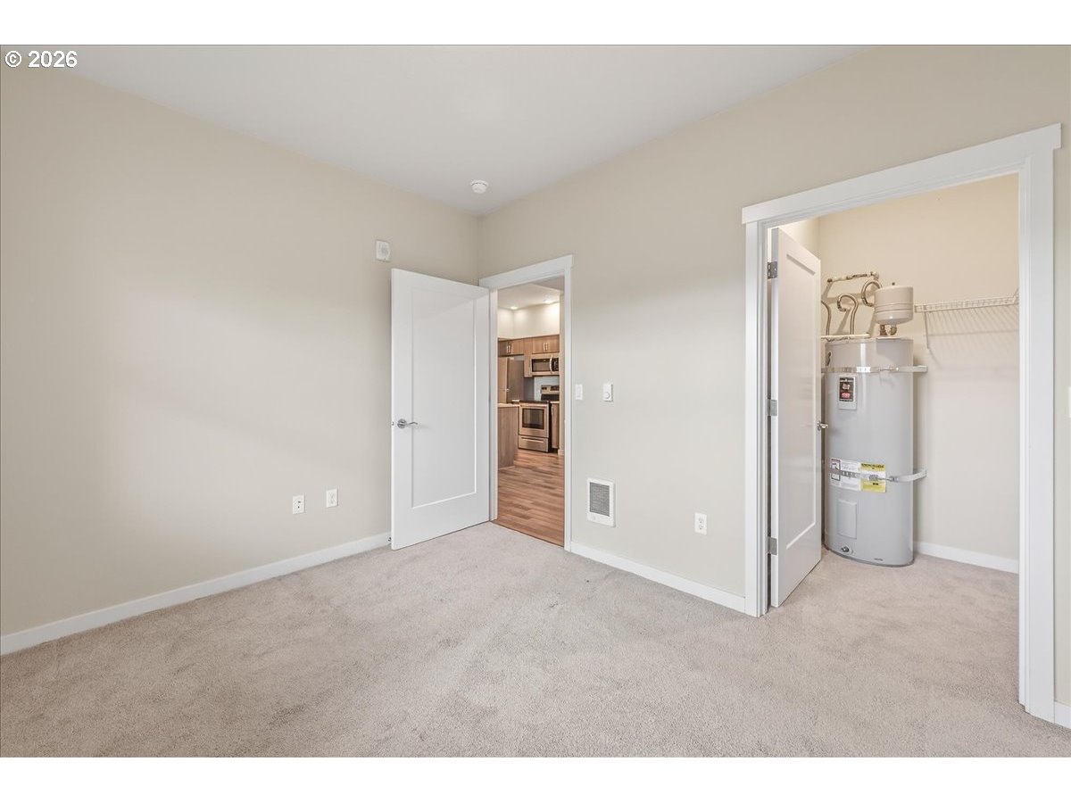 16401 Northwest Chadwick Way, Unit 108 Portland, OR 97229 - Photo 19 of 29 a view of an empty room