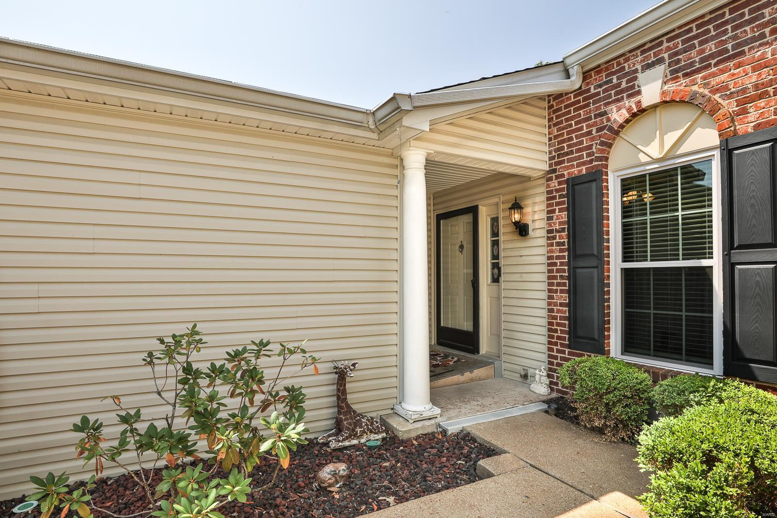 749 Woodside Trails Drive Ballwin, MO 63021 - Photo 3 of 27