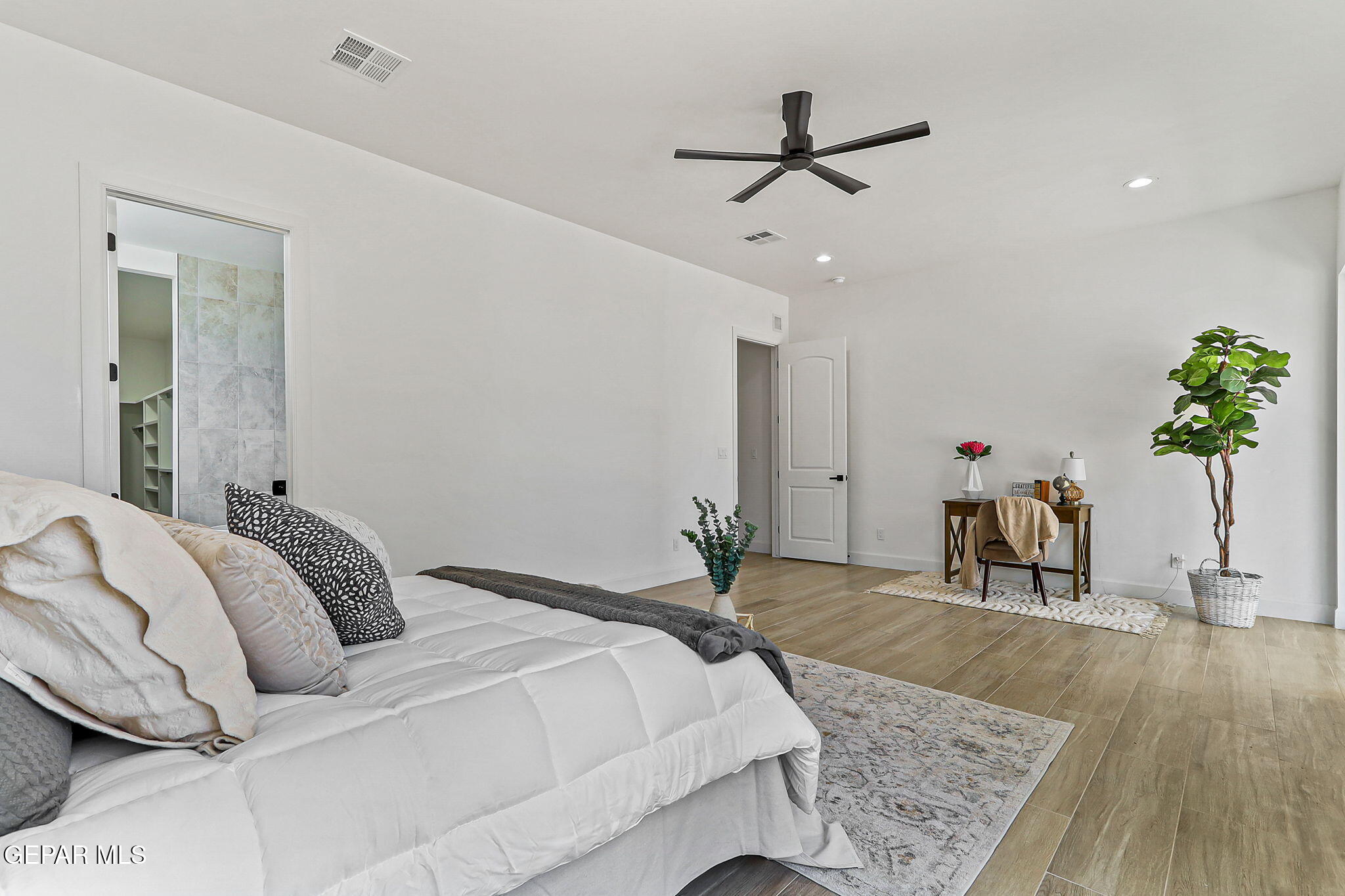 5636 Rio Bonito Circle El Paso, TX 79932 - Photo 25 of 50 18-web-or-mls-IMG_1662