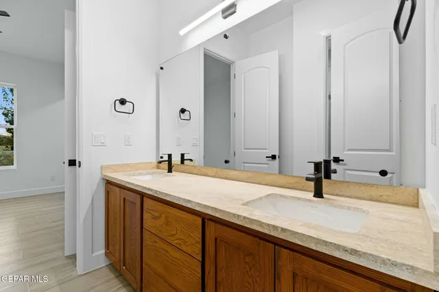 $665,000 | 5636 Rio Bonito Circle, El Paso, TX 79932