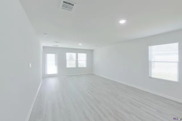 $1,800 | 14231 War Admiral Avenue, Denham Springs, LA 70726