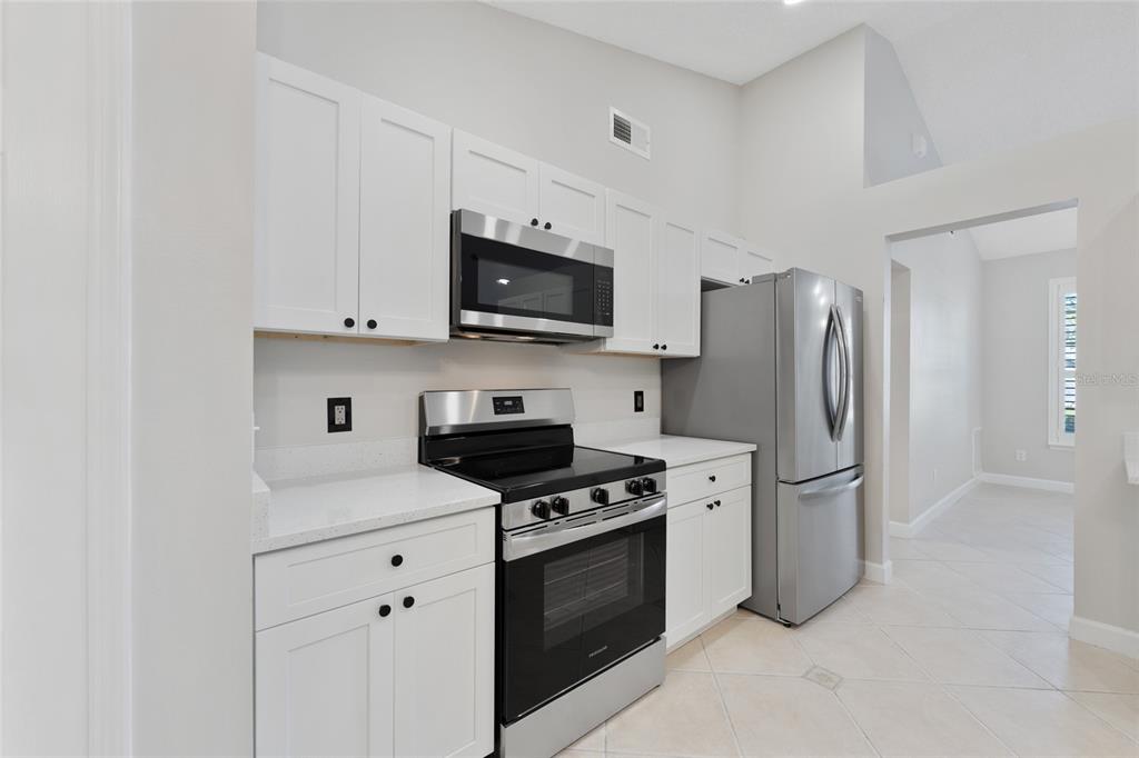 2546 Alclobe Circle Ocoee, FL 34761 - Photo 10 of 29