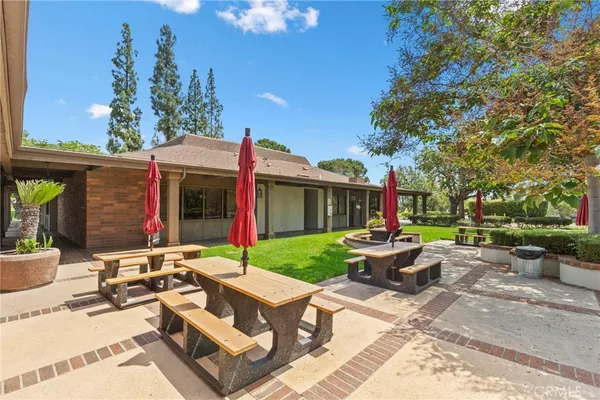 $2,950 | 15933 Alta Vista Drive, Unit 606B, La Mirada, CA 90638