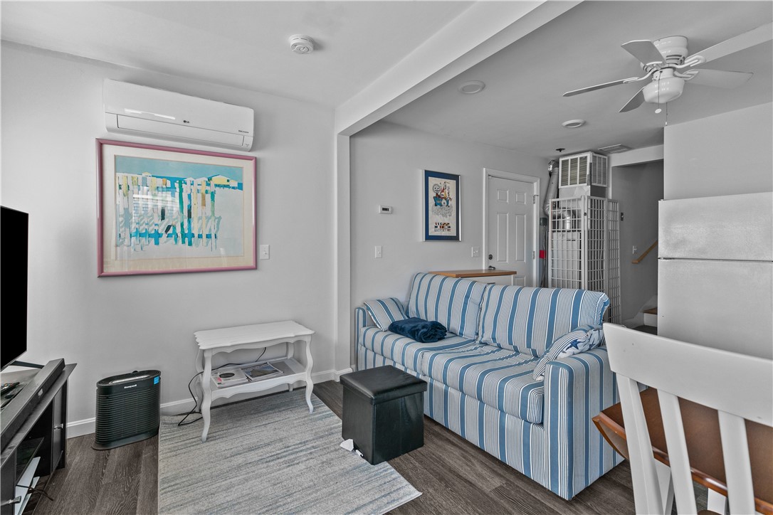 30 Warren Avenue, Unit A Middletown, RI 02842 - Photo 3 of 15