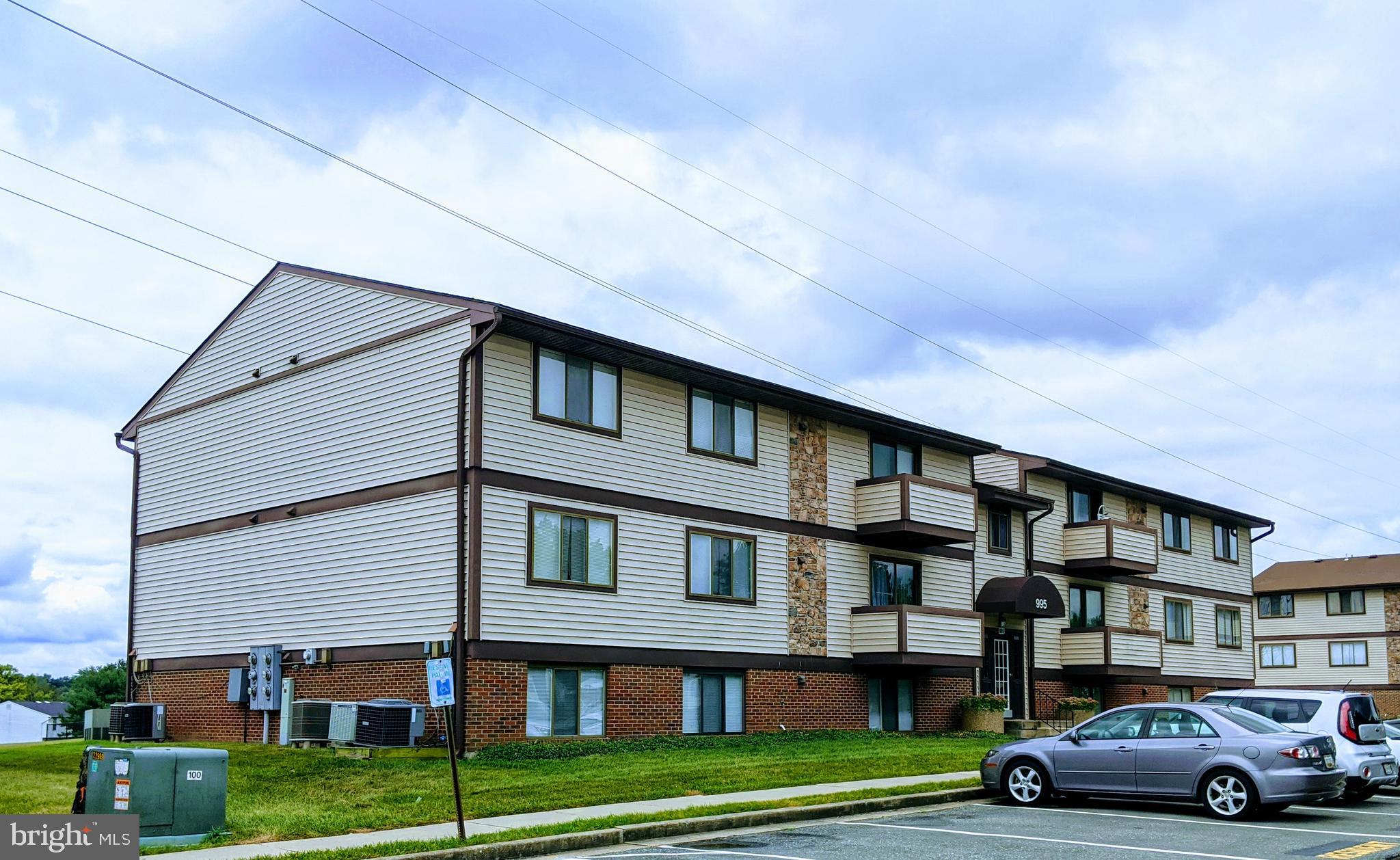 995 Heather Ridge Drive, Unit 4J Frederick, MD 21702 - Photo 1 of 21 995 J Heather Ridge Dr
