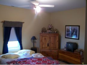 149 Anderson Road Johnson City, TN 37601 - Photo 4 of 11 front bedroom