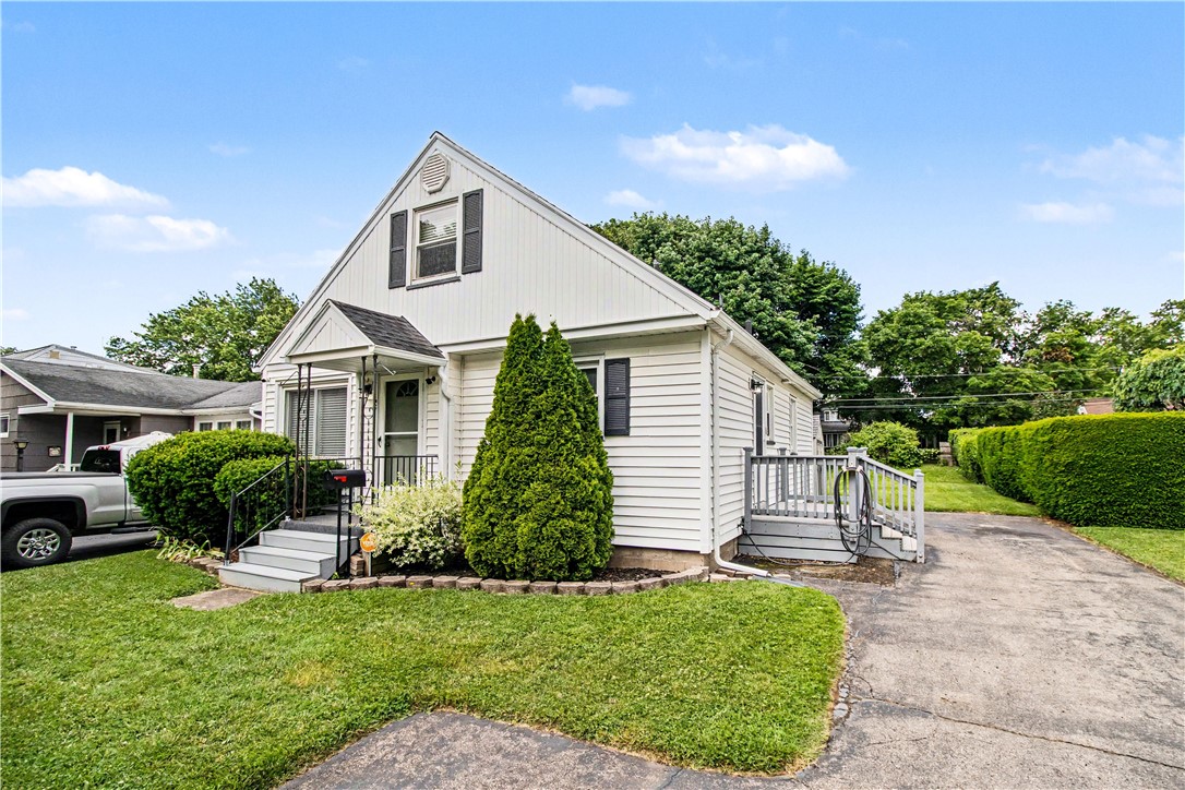 127 Wood Road Greece, NY 14626 - Photo 2 of 15