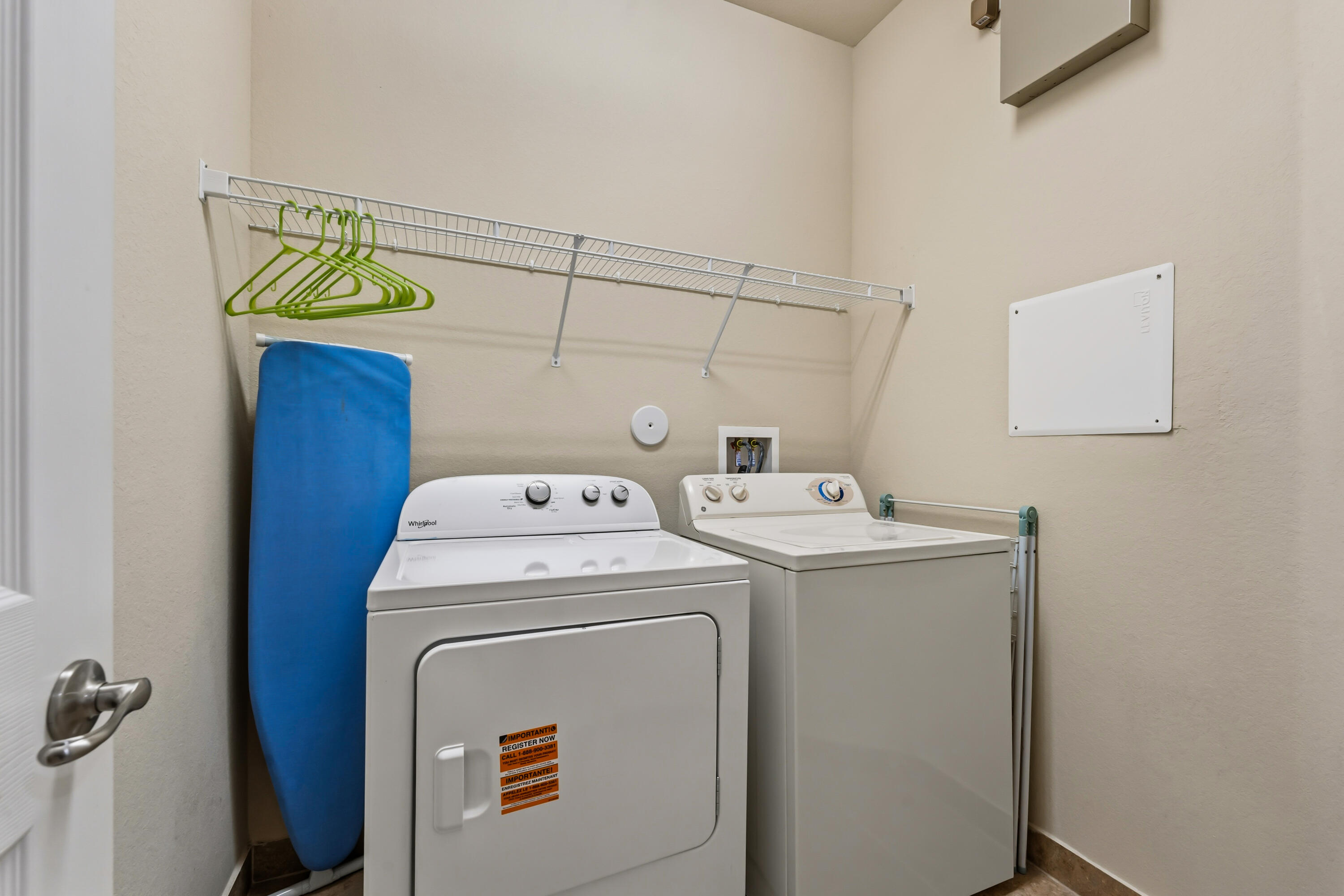 6513 Monterey Point, Unit 201 Naples, FL 34105 - Photo 22 of 35 22_24