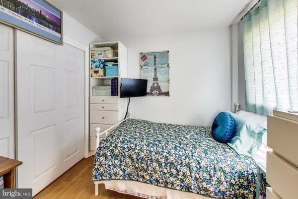 $280,000 | 4909 Americana Drive, Unit A, Annandale, VA 22003