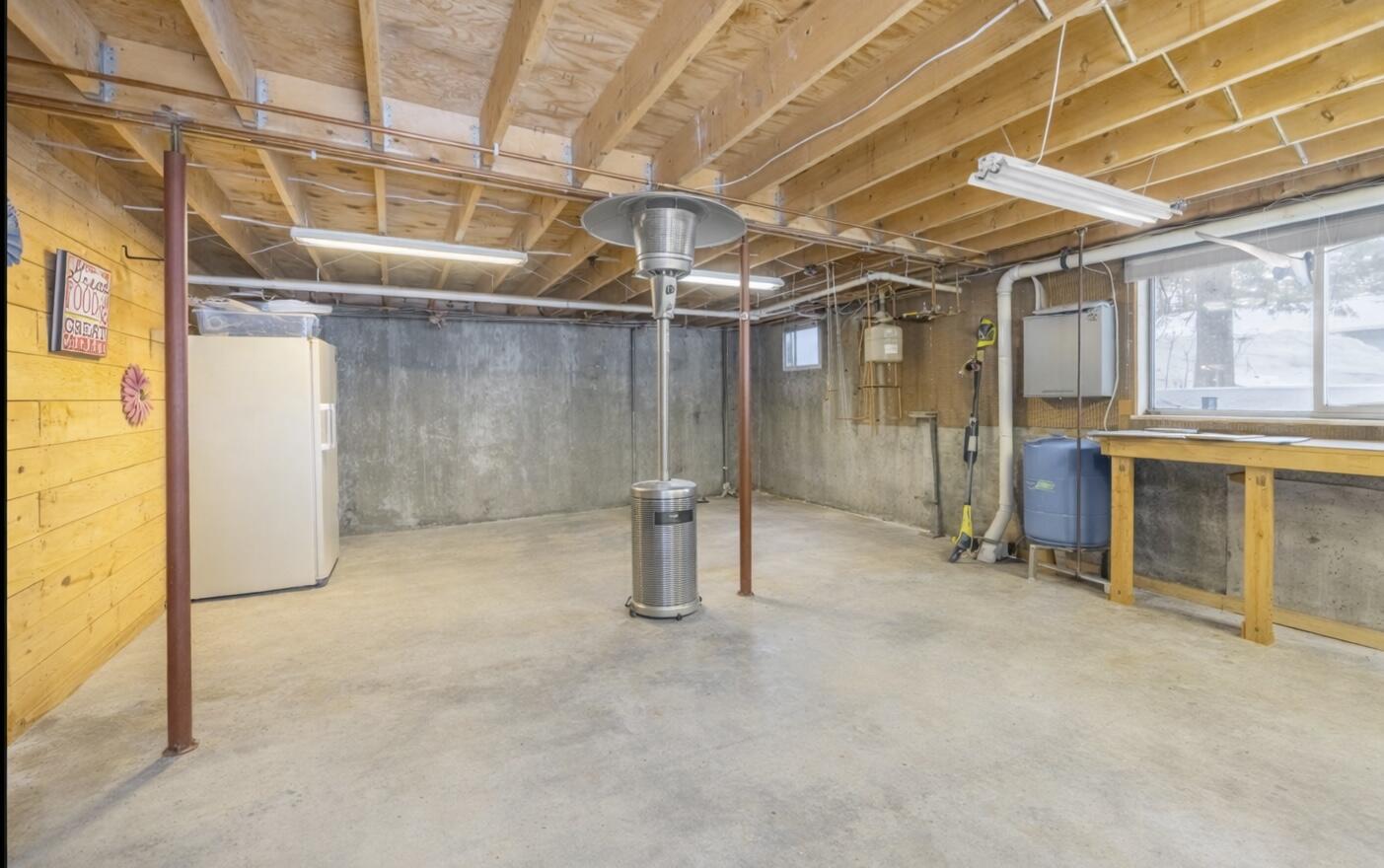 193 Scotts Point Road Clifton, ME 04428 - Photo 12 of 29 IMG_3269