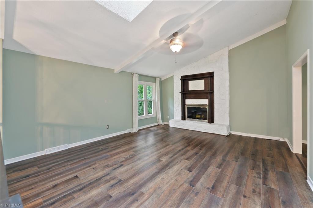 8094 Lasater Road Clemmons, NC 27012 - Photo 4 of 30 Great Room with stone FP