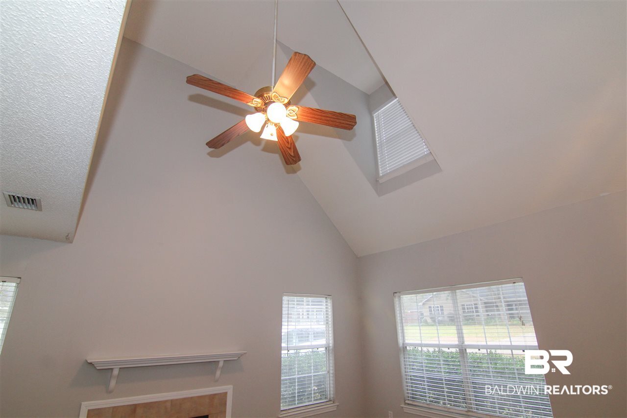 214 Maplewood Loop Daphne, AL 36526 - Photo 7 of 26