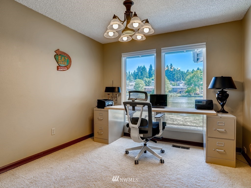 4249 Southwest 323rd Street Federal Way, WA 98023 - Photo 15 of 25 Gallery Image 15