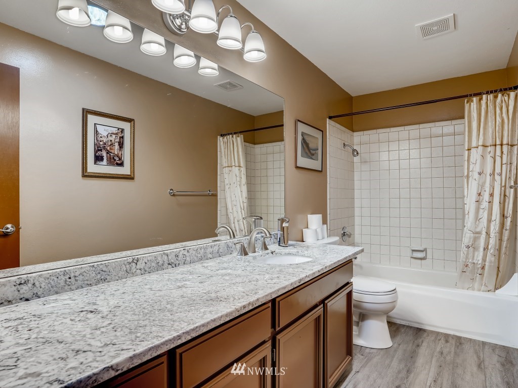 4249 Southwest 323rd Street Federal Way, WA 98023 - Photo 22 of 25 Gallery Image 22