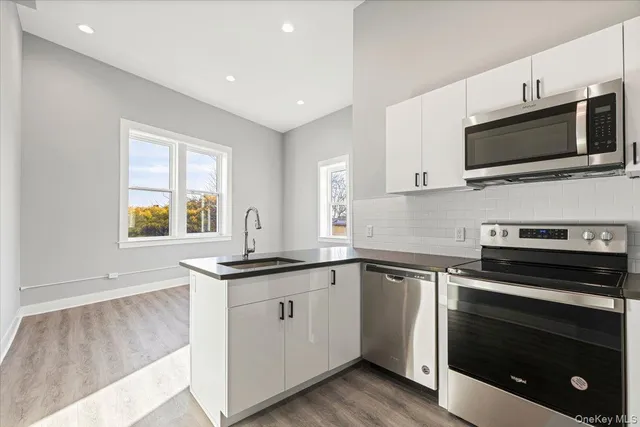 $3,300 | 47 Beekman Avenue, Unit 31, Sleepy Hollow, NY 10591