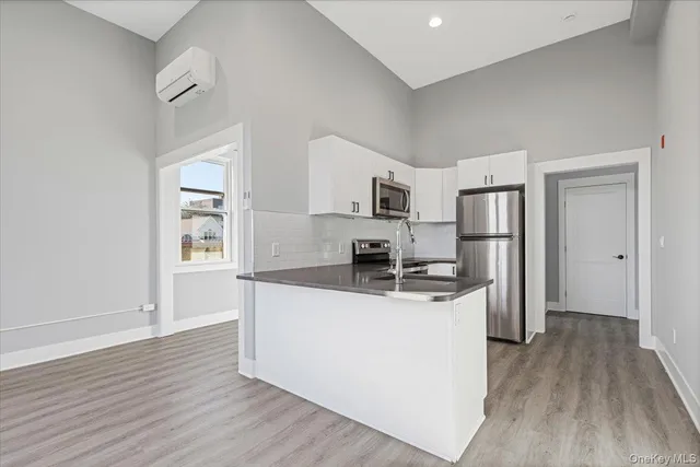 $3,300 | 47 Beekman Avenue, Unit 31, Sleepy Hollow, NY 10591