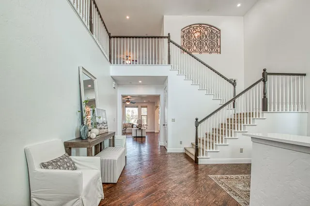 $977,000 | 11384 North Via Montessori Drive, Fresno, CA 93730