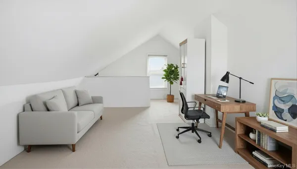$2,400 | 74 Lexington Avenue, Franklin Square, NY 11010