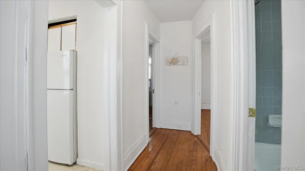 $2,400 | 74 Lexington Avenue, Franklin Square, NY 11010