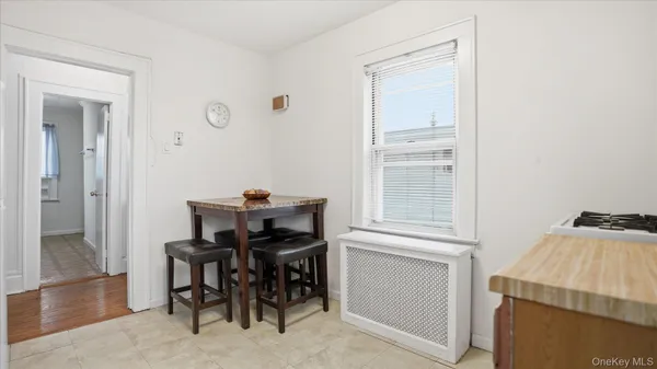 $2,400 | 74 Lexington Avenue, Franklin Square, NY 11010