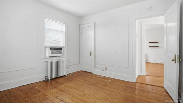 $2,400 | 74 Lexington Avenue, Franklin Square, NY 11010