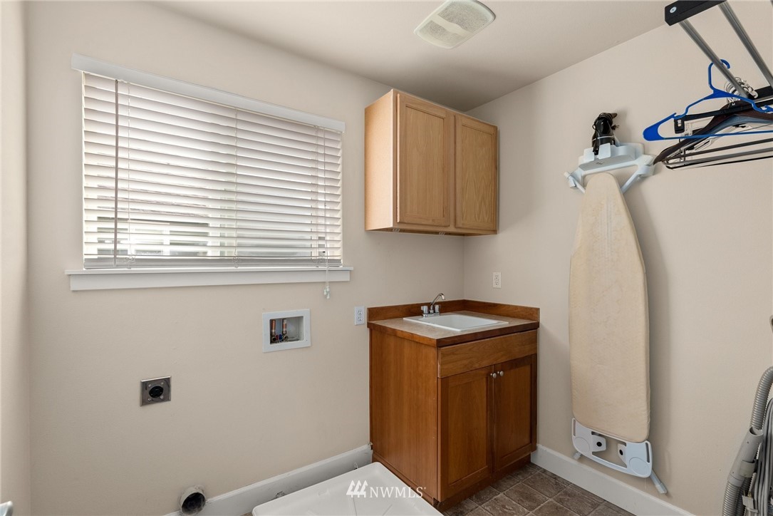 7153 Radius Loop Southeast Lacey, WA 98513 - Photo 18 of 31 Gallery Image 18