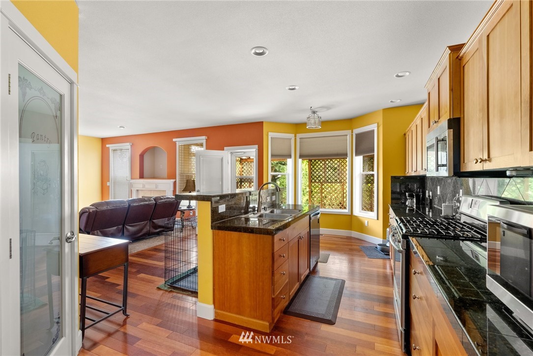 7153 Radius Loop Southeast Lacey, WA 98513 - Photo 6 of 31 Gallery Image 6
