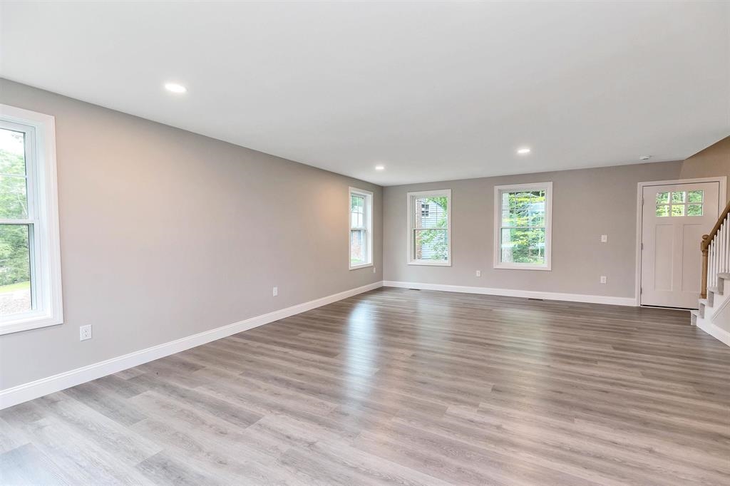 10 Phyllis Avenue Raymond, NH 03077 - Photo 11 of 17