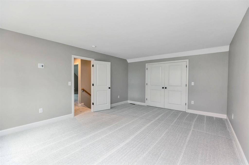 10 Phyllis Avenue Raymond, NH 03077 - Photo 13 of 17